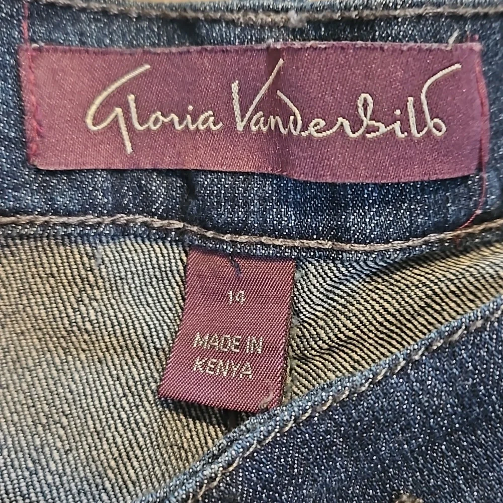 Gloria Vanderbilt | Amanda Fit Dark Wash Jeans | Size 14 - Picture 4 of 6